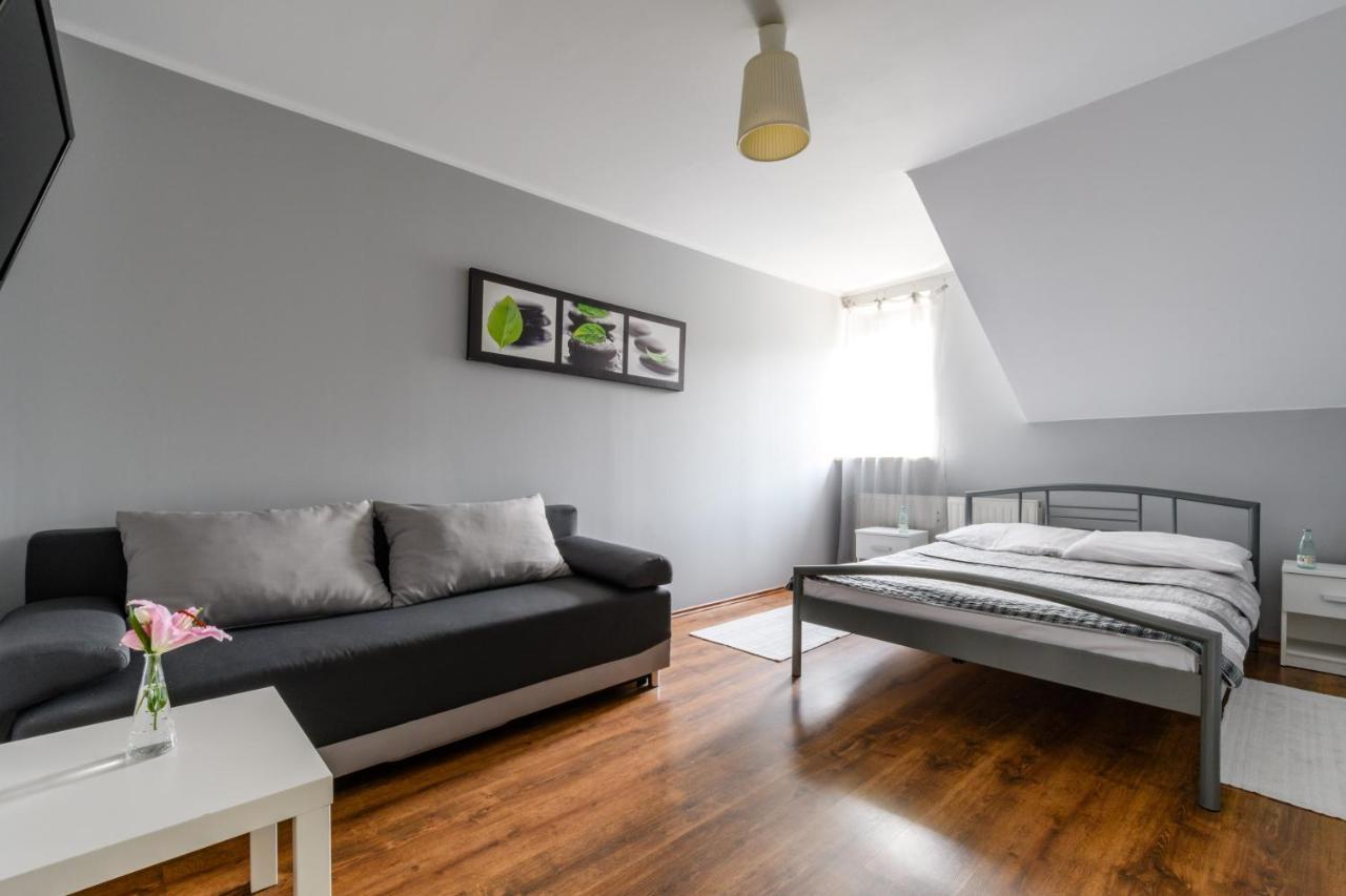 ורשה Hostel Krokodyl-Stara Praga מראה חיצוני תמונה